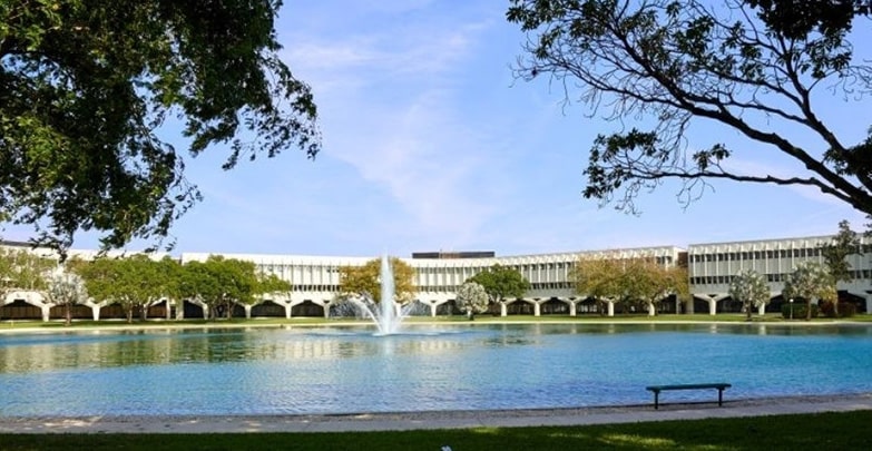 everglades university boca raton campus