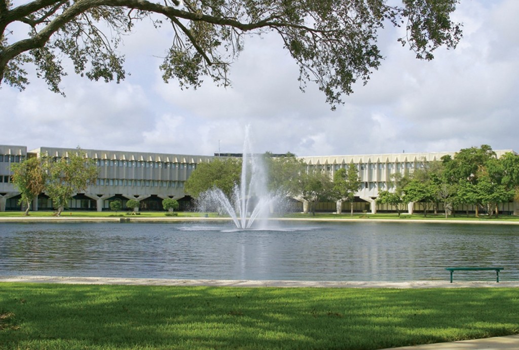 Everglades University